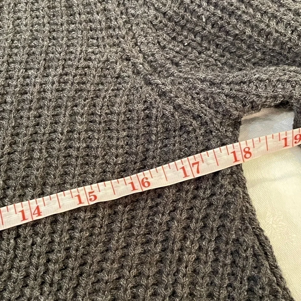 Just Polly & Esther wide strip cable knit Color Block Sweater M gray off white